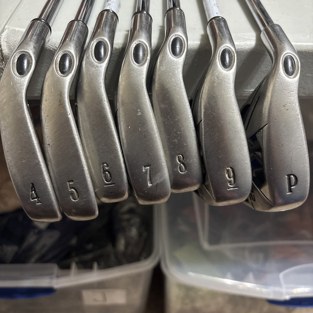 Callaway X-22 4-9 PW Iron Set, Stock Uniflex Shaft, LH